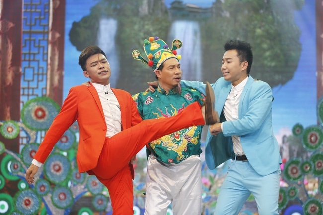 Xuân Bắc, Đỗ Duy Nam bất ngờ than thở Táo Quân 2017 bị vẹo - Ảnh 3.