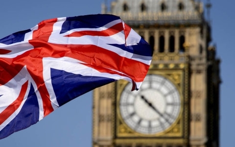 ha vien anh thong qua giai doan dau du luat ve brexit hinh 1