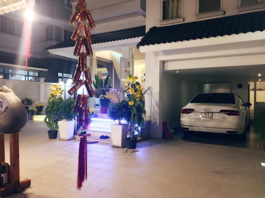 thuy tien, cong vinh don tet vien man trong biet thu trieu do hinh anh 6