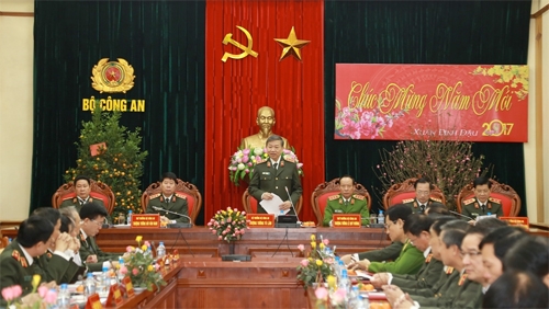 hon-1300-nguoi-danh-bac-trong-dip-tet-bi-bat