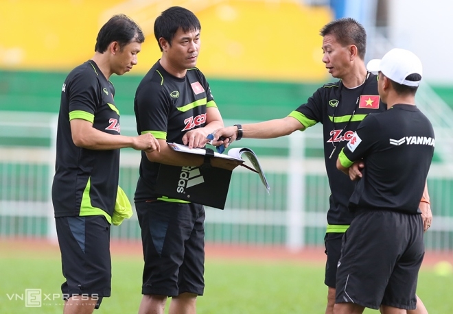 Công Phượng ghi bàn trong buổi tập của U23 Việt Nam - ảnh thể thao