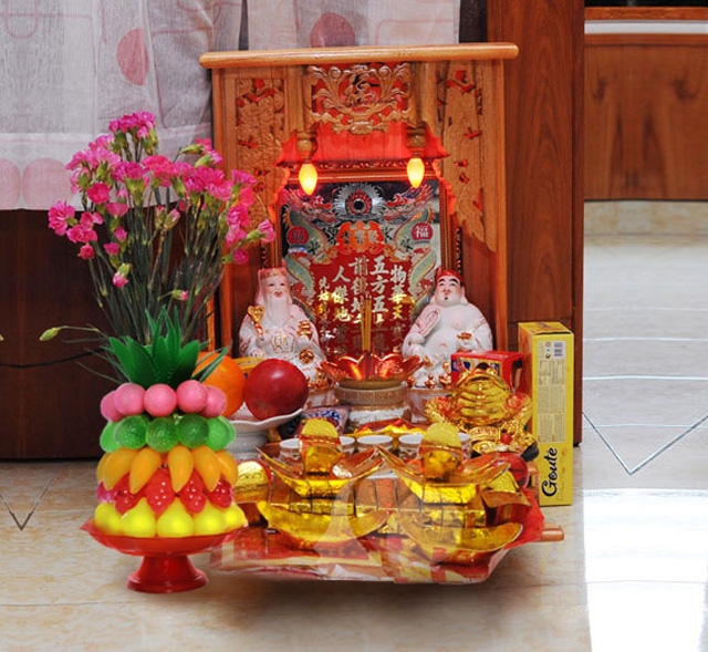 Bàn thờ Thần Tài