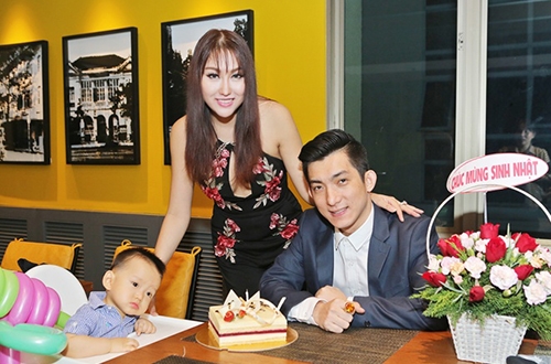 phi-thanh-van-toi-da-het-tinh-cam-voi-chong-1