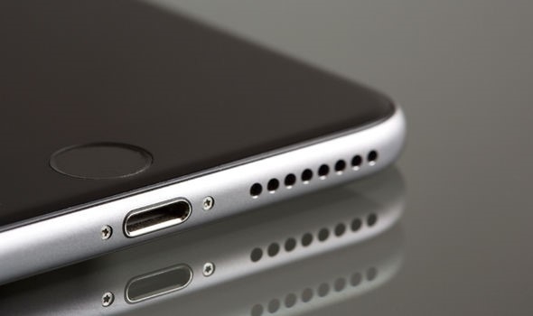 Tat ca loi giem pha ve iPhone moi da bien mat hinh anh 1