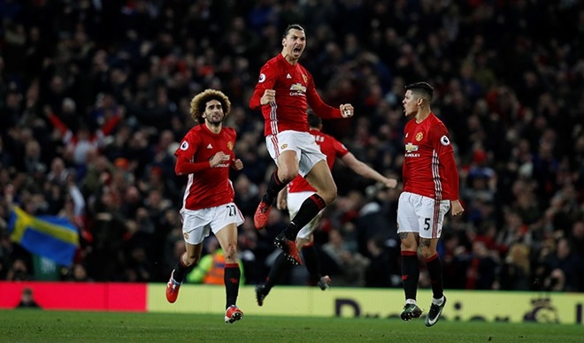 Theo chan Ibrahimovic, MU se co tat ca hinh anh 3