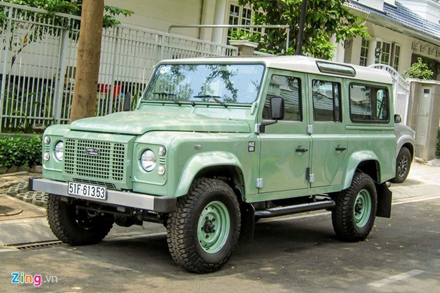 Thêm một chiếc Land Rover Defender bản cuối cùng xuất hiện tại Việt Nam - Ảnh 2.