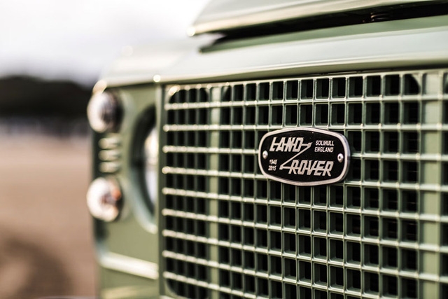 Thêm một chiếc Land Rover Defender bản cuối cùng xuất hiện tại Việt Nam - Ảnh 4.