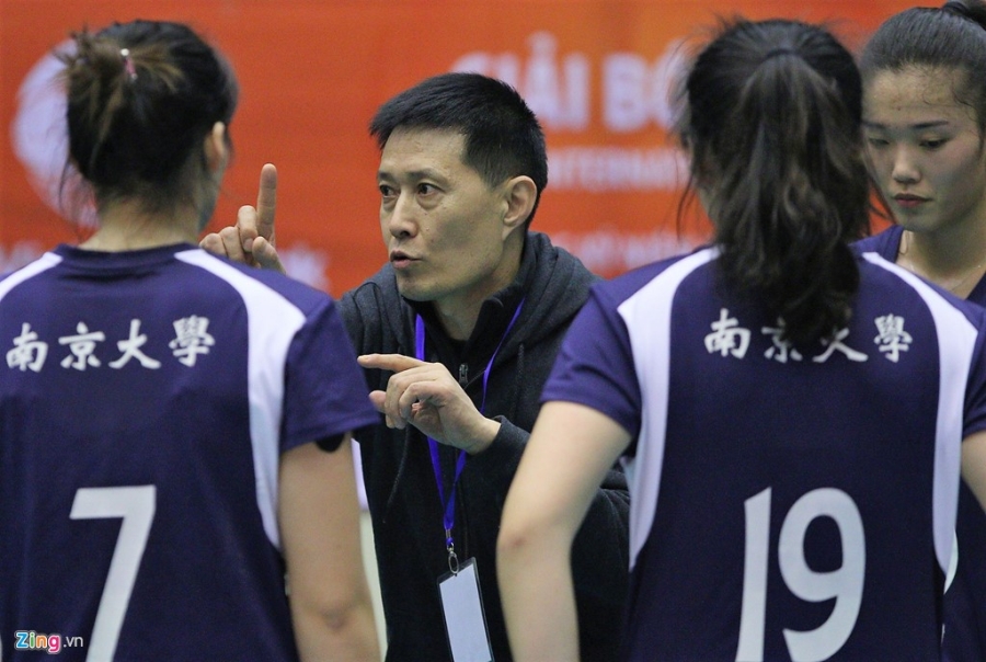 HLV Trung Quoc lang nguoi vi thua trang bong chuyen nu VN hinh anh 4