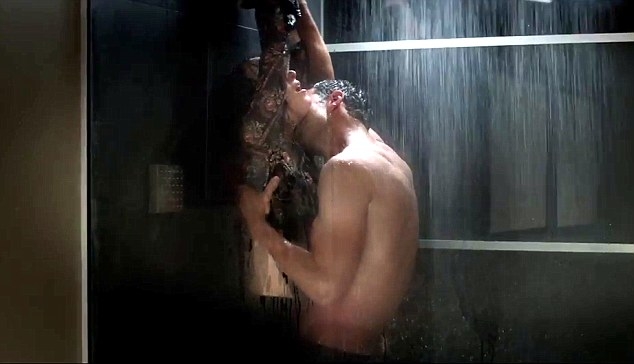 Cả thế giới chê 50 sắc thái đen rẻ tiền và dở tệ, nhưng nó vẫn hot, đâu phải chỉ vì chuyện tình dục - Ảnh 7.