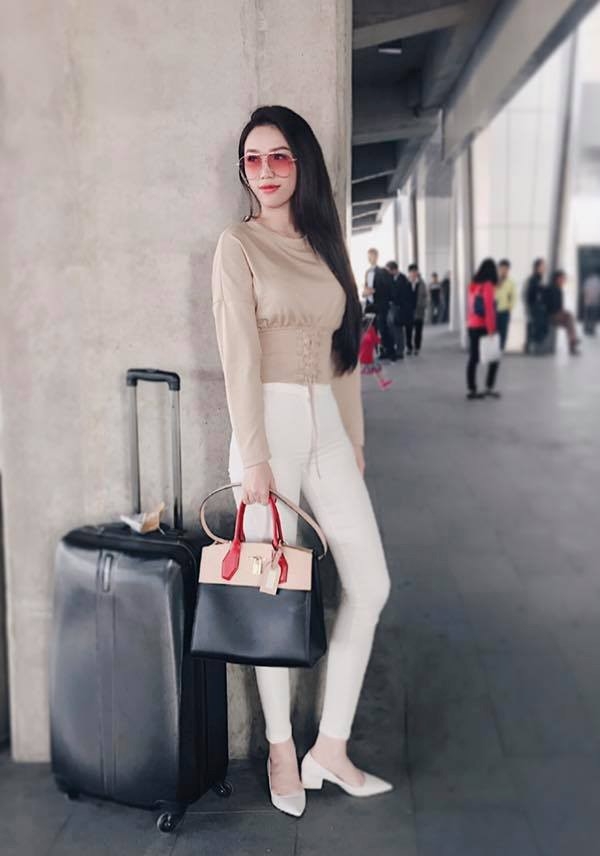 Minh Hang phoi do noi bat tren duong pho tuan qua hinh anh 4