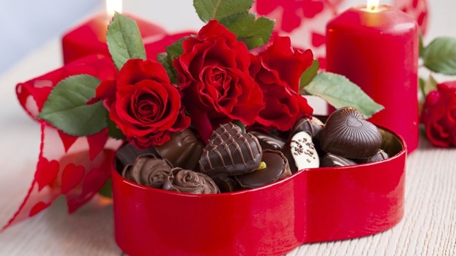 Co gai boi roi khi nguoi yeu tang 'quan nho' dip Valentine hinh anh 2