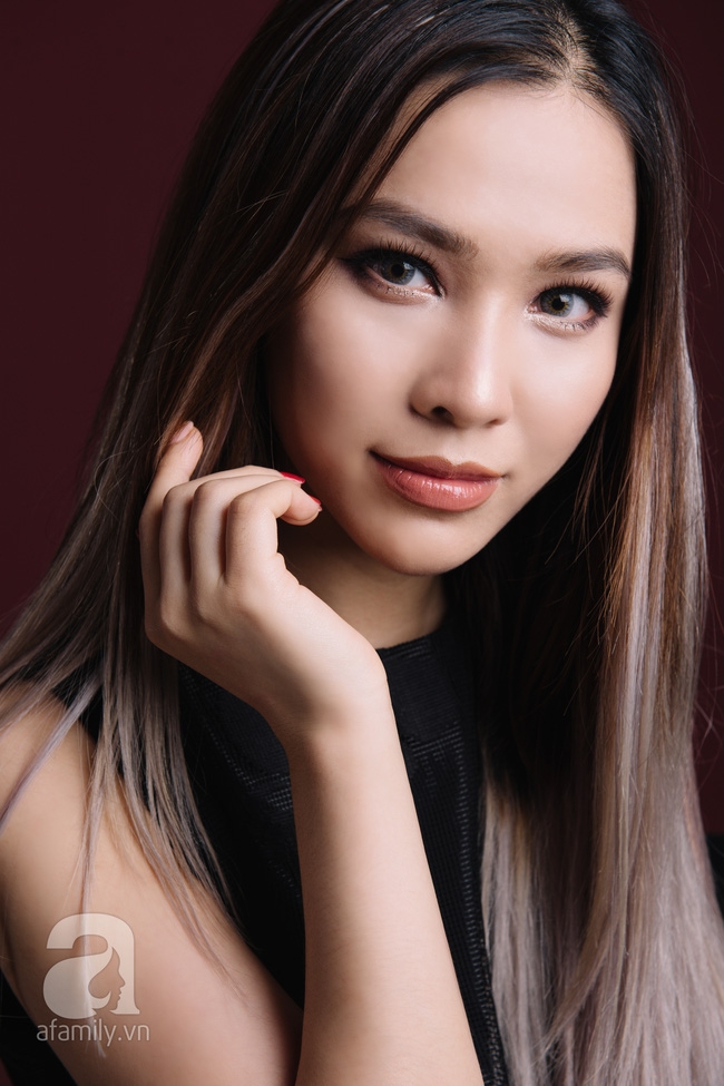 Hướng dẫn trang điểm mắt - môi tone nude vừa lạ vừa cuốn hút cho buổi hẹn Valentine - Ảnh 1.