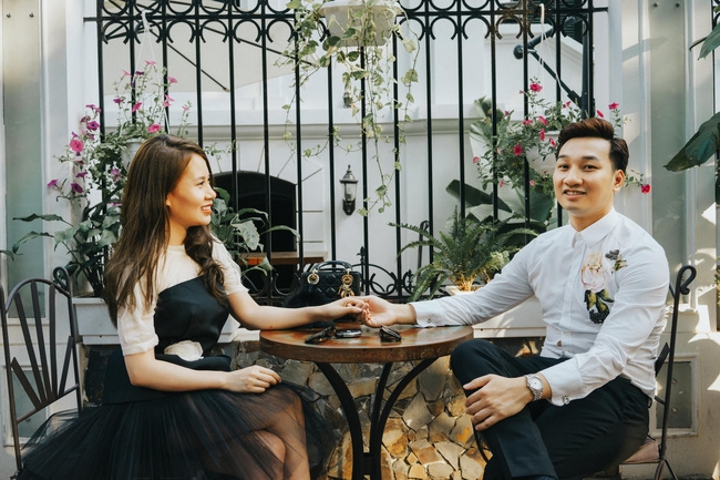 MC Thành Trung chia sẻ chuyện tình với hotgirl hàng không: Cô ấy đã chọn một con đường khó, gập ghềnh - Ảnh 2.