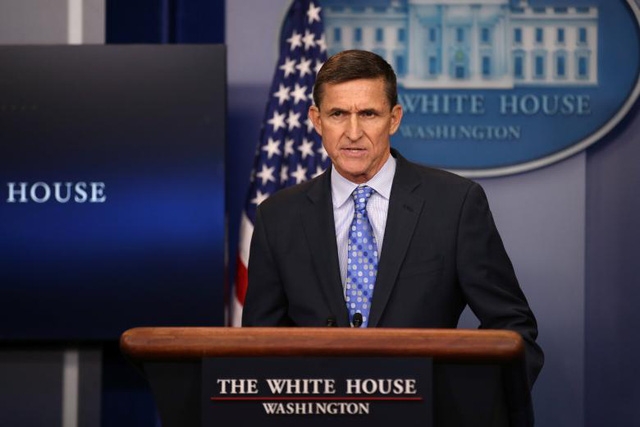  Ông Michael Flynn ngày 13/2 đã từ chức Cố vấn an ninh quốc gia Mỹ do bị cáo buộc bí mật thảo luận với quan chức Nga về các lệnh trừng phạt. (Ảnh: Reuters) 