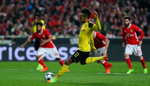 aubameyang-da-hong-phat-den-dortmund-that-the-truoc-benfica-1