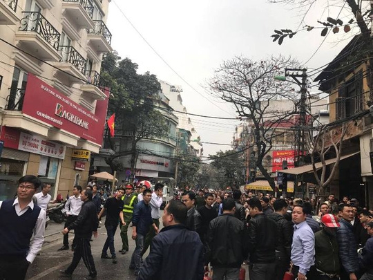 Cháy lớn ở phố cổ Hà Nội