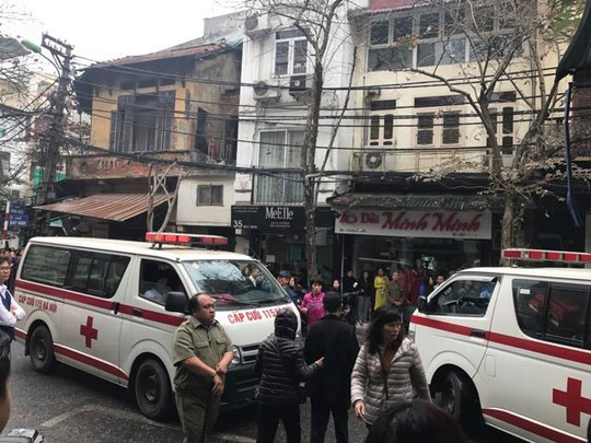 Cháy lớn ở phố cổ Hà Nội