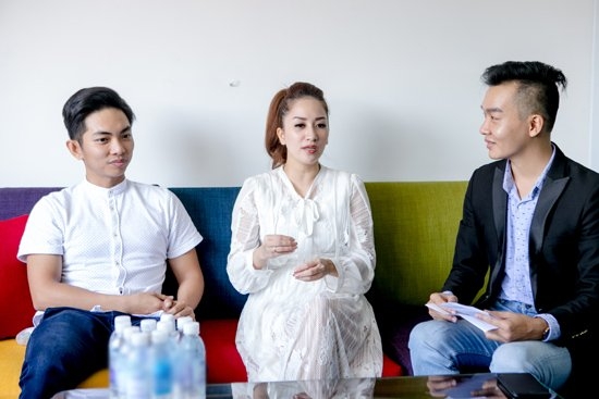 Sự thật chưa từng biết về chuyện tình lệch 12 tuổi của Khánh Thi - Phan Hiển