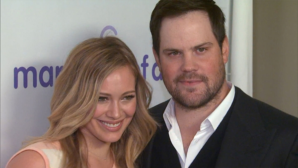 chong-cu-hilary-duff-bi-cao-buoc-hiep-dam-1