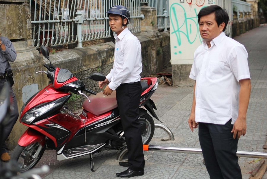 Di xe dap len via he cung bi phat hinh anh 6