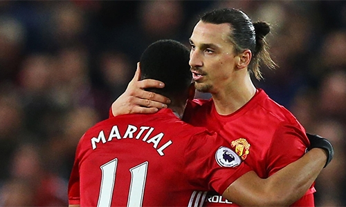 ibrahimovic-khen-martial-chuyen-nghiep