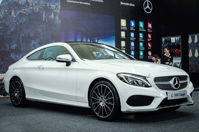 Mercedes-Benz Viet Nam bi truy thu thue hon 100 ty dong hinh anh 1