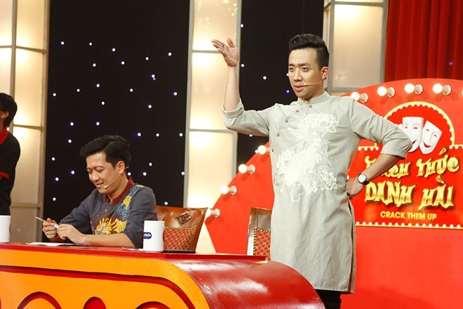 Tran Thanh bi tai xe rieng 'ham hai' tren san khau hinh anh 1