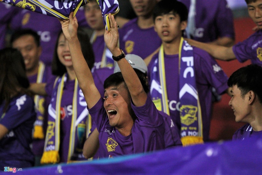 Trong tai V.League bi uy hiep o Lach Tray hinh anh 7