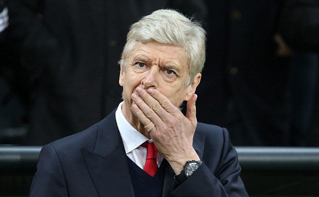 Arsenal mất phương hướng, Wenger chấp nhận 'treo ấn từ quan'