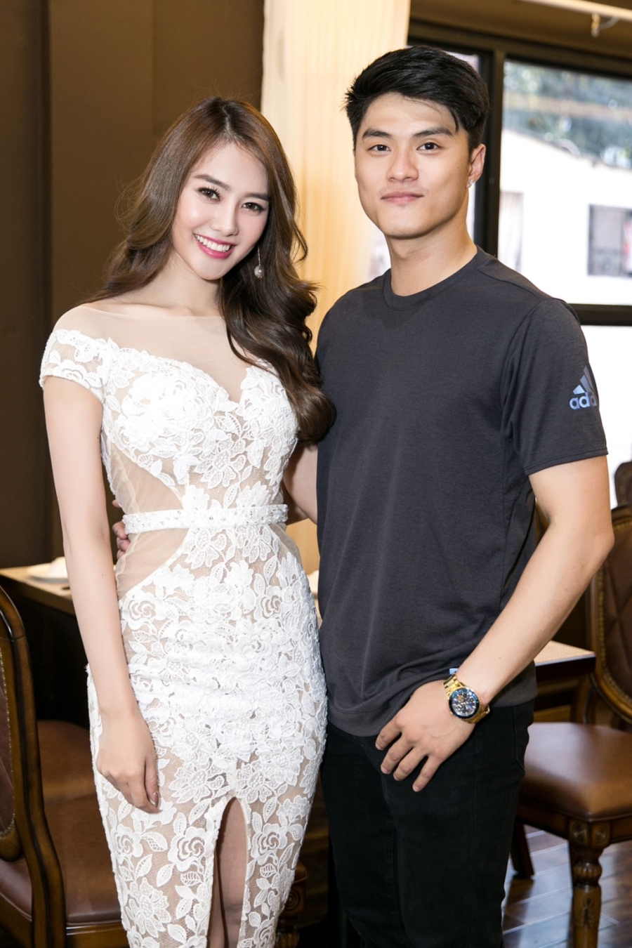 Ngoc Trinh, Lan Ngoc tuoi tan o su kien hinh anh 6