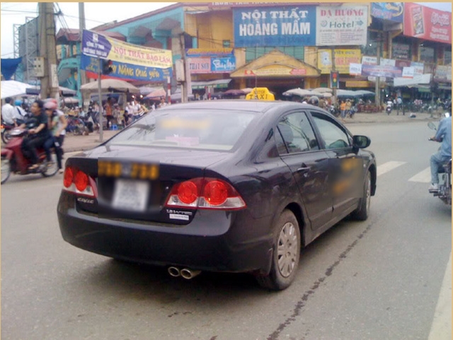  Một lượng không nhỏ xe Civic số sàn cũng được sử dụng làm taxi. Ảnh minh họa 