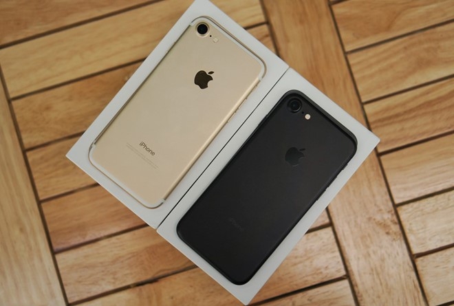 ‘Mua iPhone 7, ban da chon sai iPhone’ hinh anh 1
