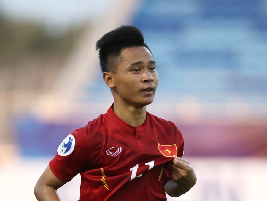 Hồ Minh Dĩ ghi bàn giúp 18 Việt Nam hòa U19 Vân Nam. Ảnh: AFC.