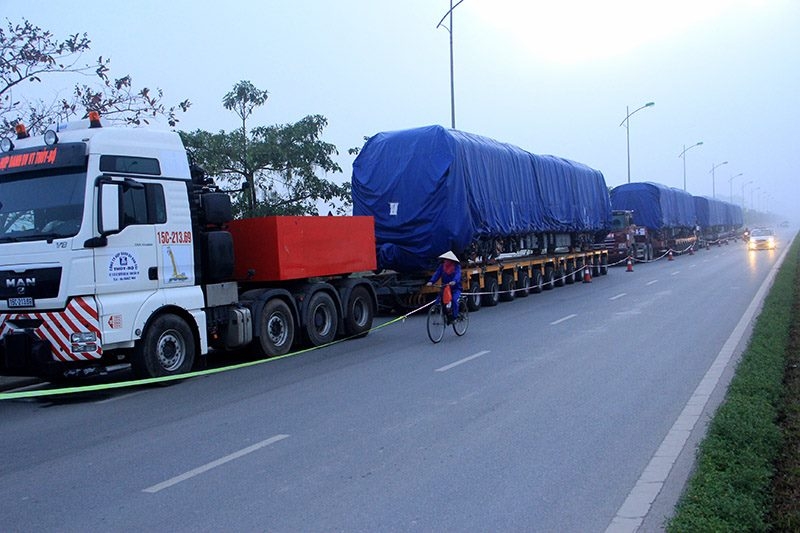 Tàu đường sắt Cát Linh - Hà Đông về đến Hà Nội đêm qua