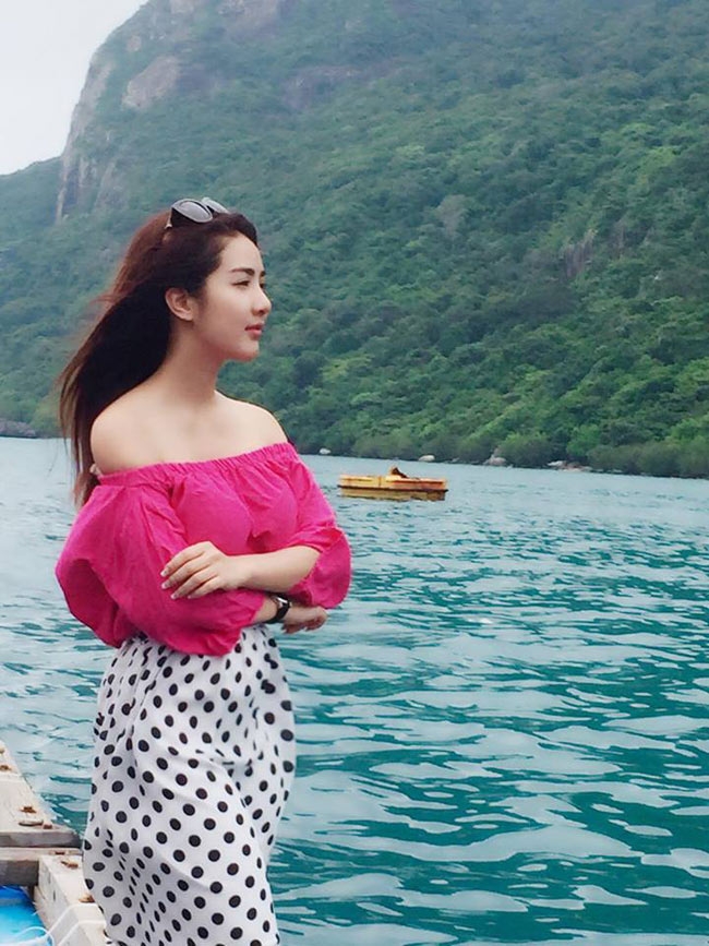 5 hot girl cung tuoi, goi cam khong kem 