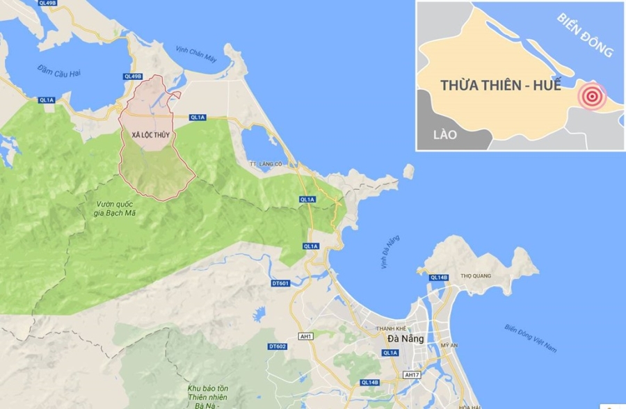 Hien truong vu tau hoa lat sau va cham voi xe tai o Hue hinh anh 2