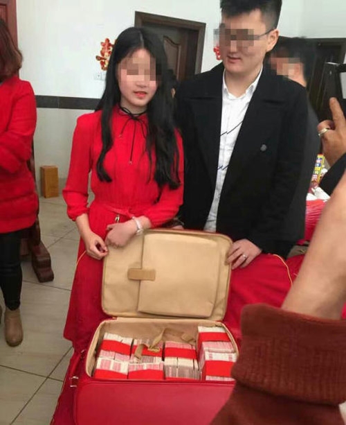 co dau 18 tuoi 'suong phat dien' khi nhan sinh le la chiec vali dung 11 ty dong - 2