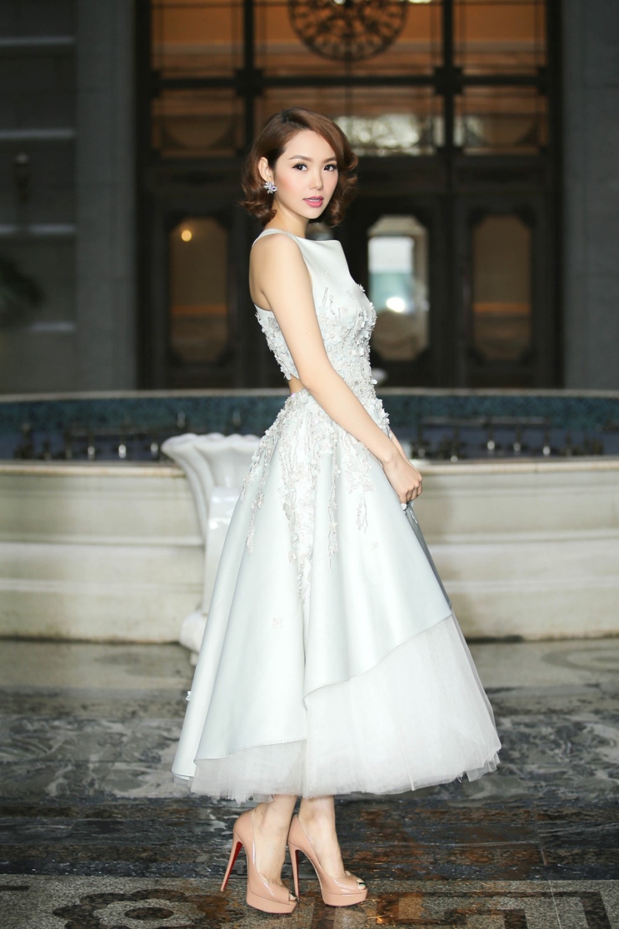 Ho Ngoc Ha, Minh Hang mac dep nhat tuan qua hinh anh 4