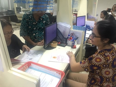 Mua đất bằng giấy tay được cấp 'sổ đỏ' - ảnh 1