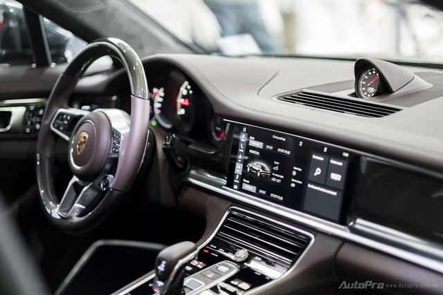 Porsche Panamera 2017 giá hơn 12 tỷ Đồng đầu tiên xuất hiện tại Việt Nam - Ảnh 5.