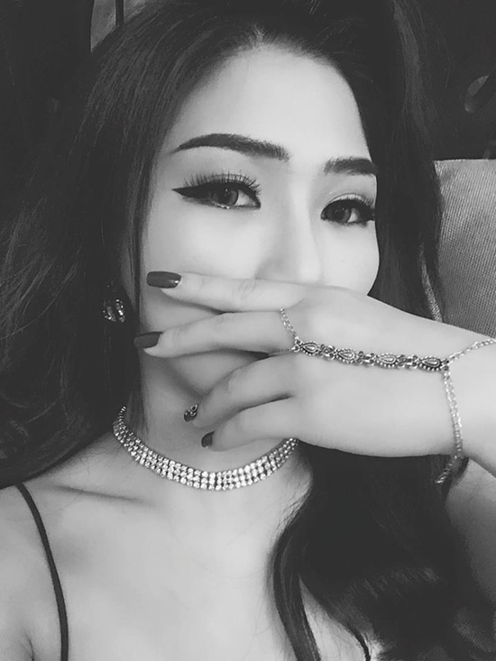 Hồ Ngọc Hà, Xuân Hinh, Thanh Hằng, Huyền My, Minh Hằng, Đông Nhi