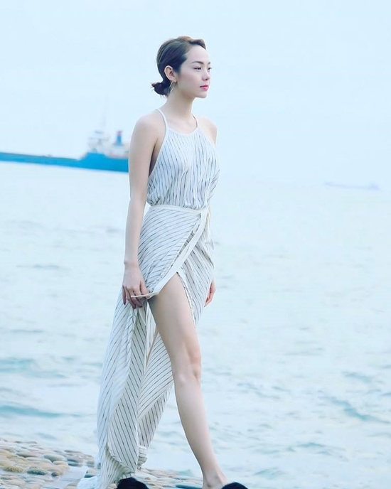 Hồ Ngọc Hà, Xuân Hinh, Thanh Hằng, Huyền My, Minh Hằng, Đông Nhi