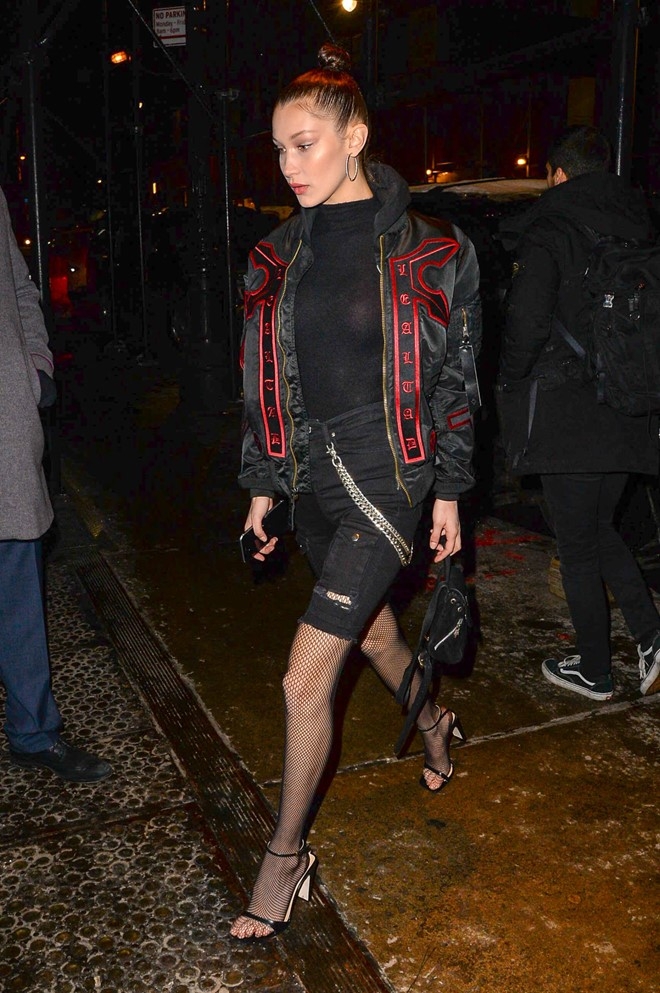 Thoi trang goi cam ngay lanh cua Bella Hadid hinh anh 3