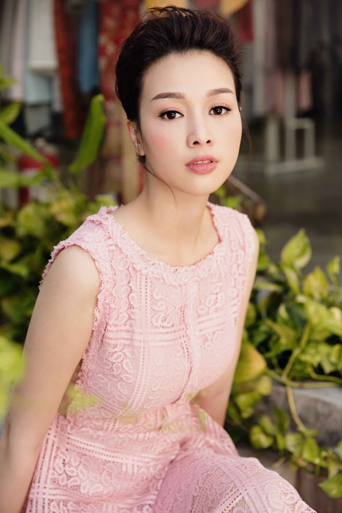 truong-tung-lan-goi-y-vay-ao-kieu-ky-5