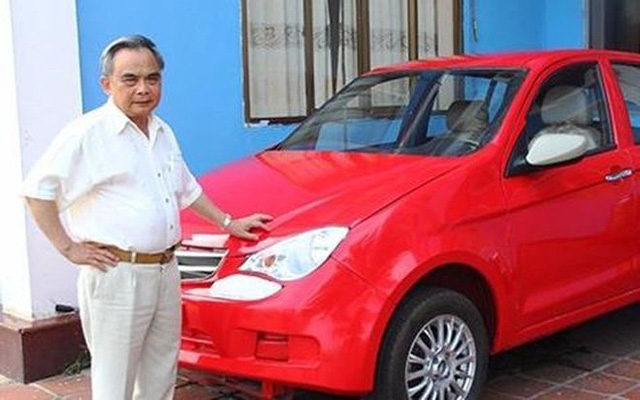  Ông Huyên bên giấc mơ ô tô thương hiệu Việt dang dở. 