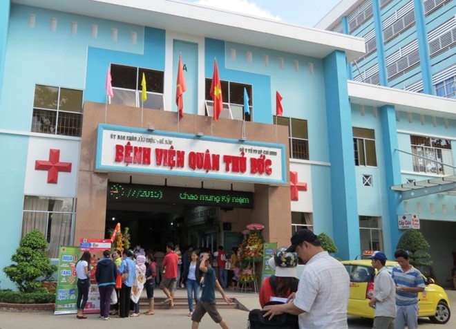 Chuyen ke tu benh vien 'kinh chuyen' o TP.HCM hinh anh 2