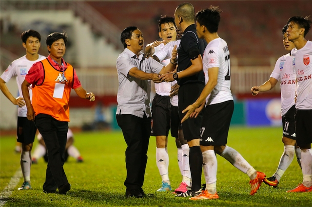 HĐQT VPF sẽ họp để bàn về vai trò của trưởng giải V-League Nguyễn Minh Ngọc?