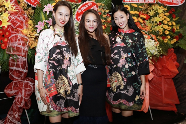 vo-chong-thai-hoa-mung-maya-lam-ba-chu-9