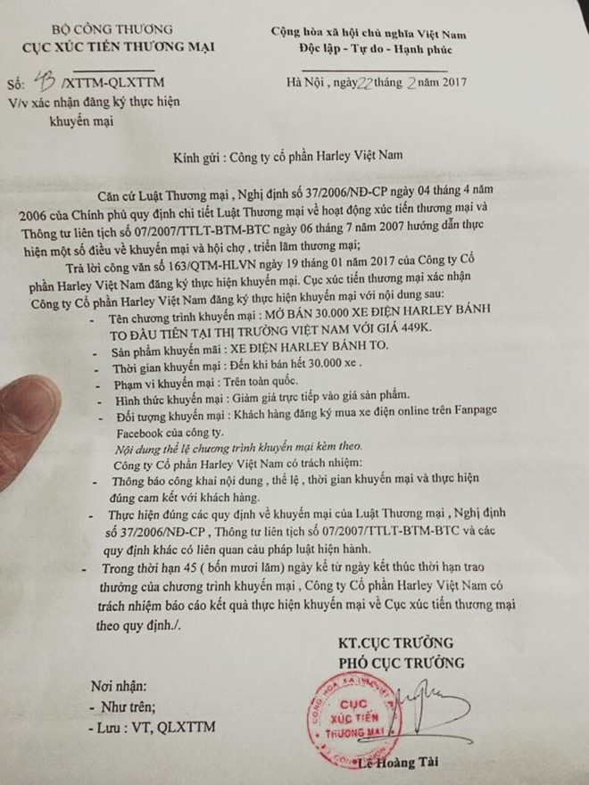 Yeu cau xu ly nhom lam gia giay to ban xe dien 499.000 dong hinh anh 1