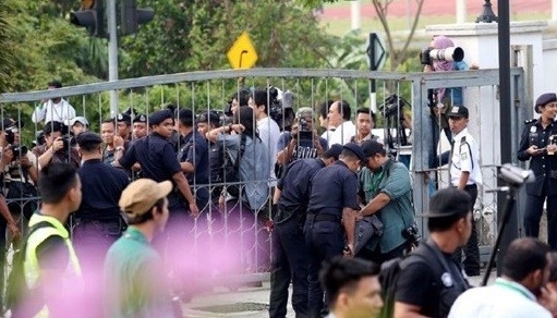 15 phut kich tinh ben ngoai toa xu nghi an Kim Jong Nam hinh anh 1